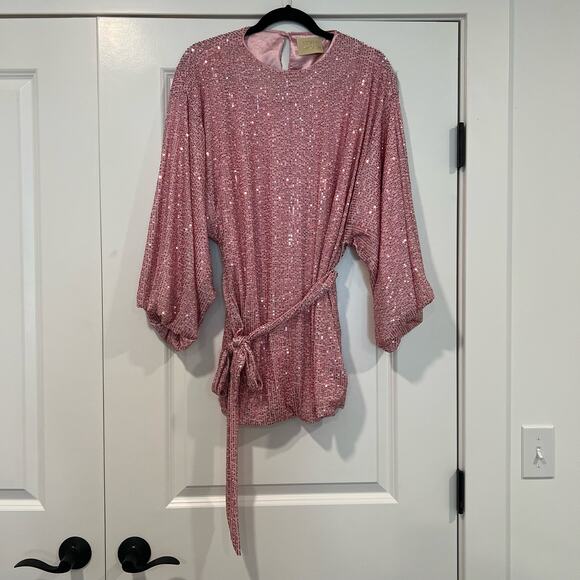 Judith March‎ Women's Wide Sleeve Pink Sequin Tunic with Tie Size Medium - Picture 1 of 8
